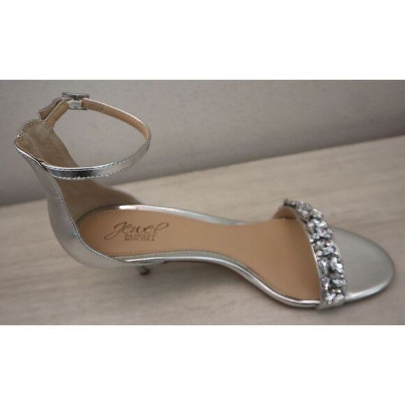 Jewel Badgley Mischka Women's Sz 8.5 Silver Dash Embellished Heel Sandals - Picture 11 of 16